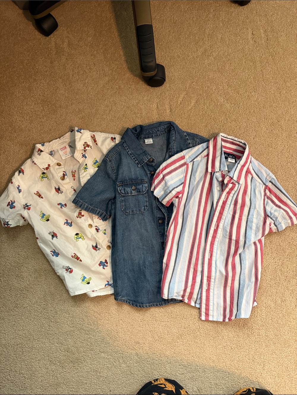 Bundle- Boys Short-Sleeve Button-Down Shirts 4/4T, includes Marvel superhero